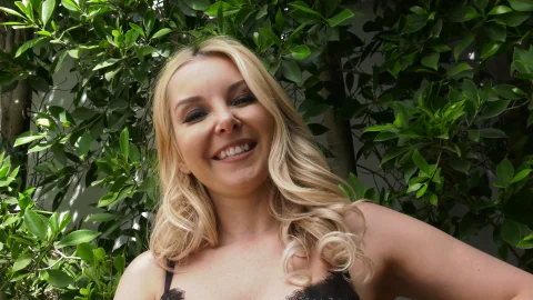Natalia And Aaliyah Share One Big Dick